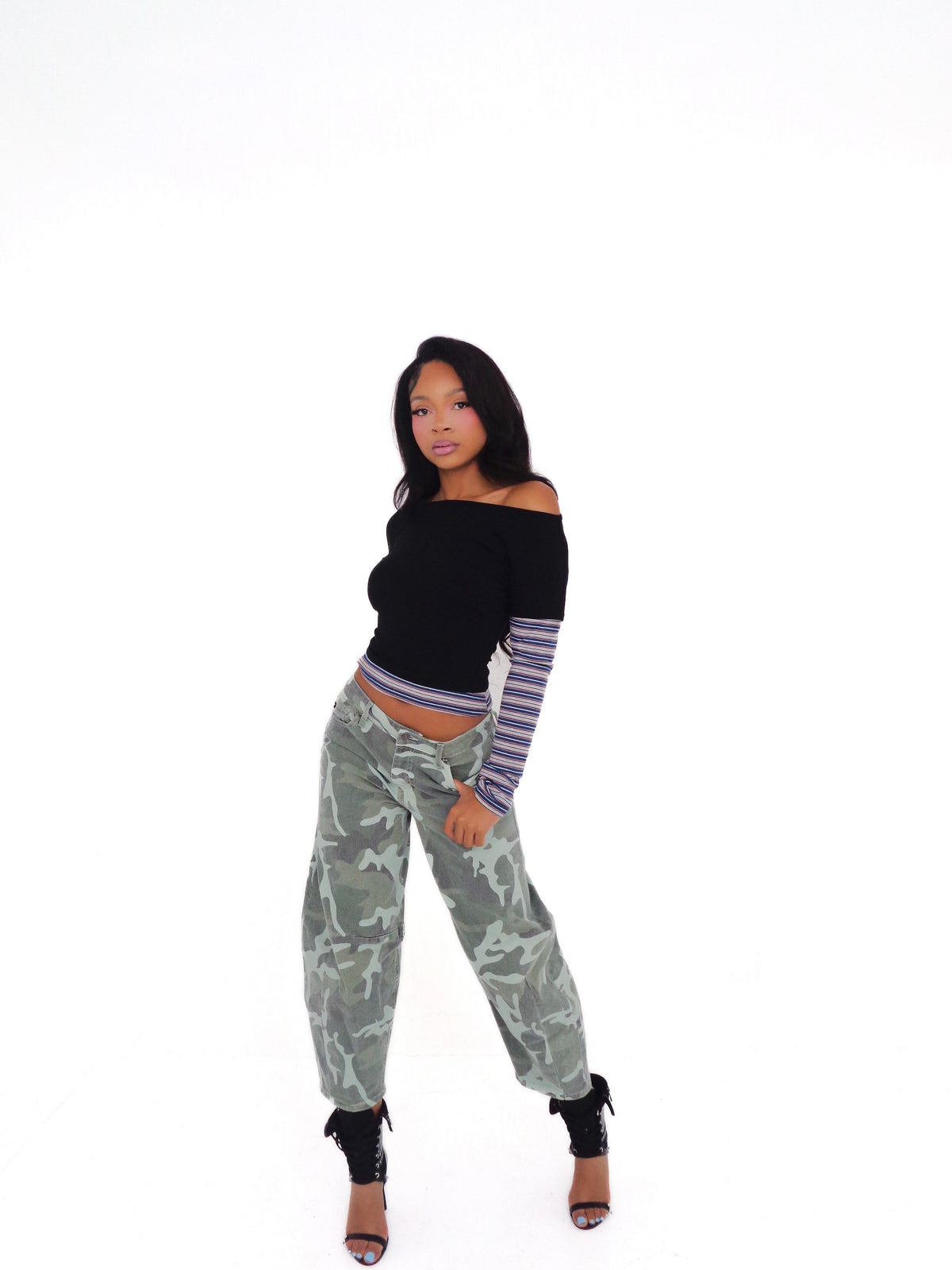 Camo Barrel Crop Jeans