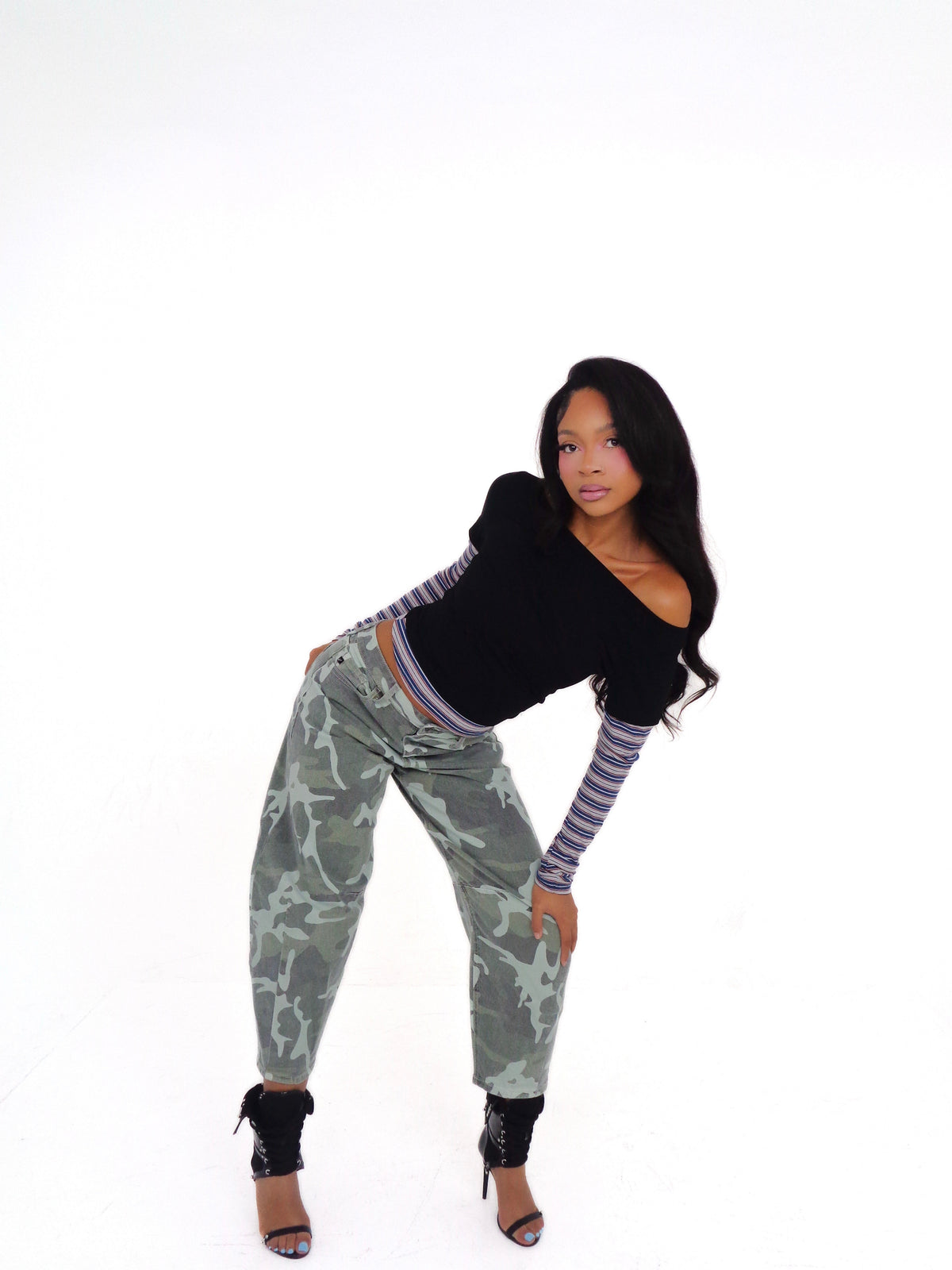 Camo Barrel Crop Jeans